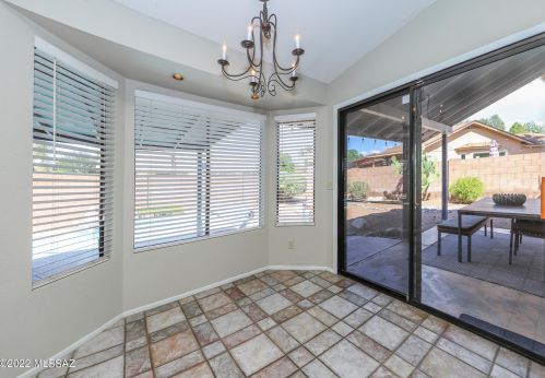 1480 Cyn Shadows Ln, Tucson AZ 85739-1096 exterior