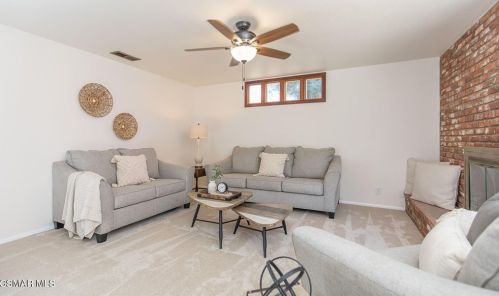 745 Foothill Rd, Santa Paula CA  93060-1851 exterior