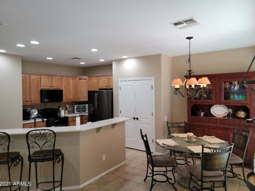 13748 Junipero Dr, Sun City AZ  85375-2337 exterior