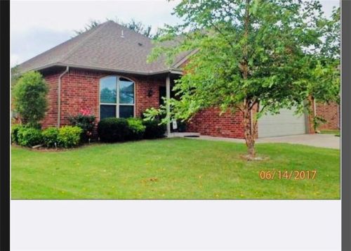 1713 Bridlewood Ct, Shawnee, OK 74804-1810