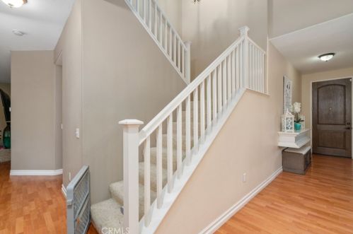 765 Windbound Ave, Beaumont CA  92223-7098 exterior