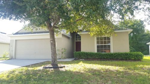 4742 Ashurst St, Kissimmee, FL 34758-2816