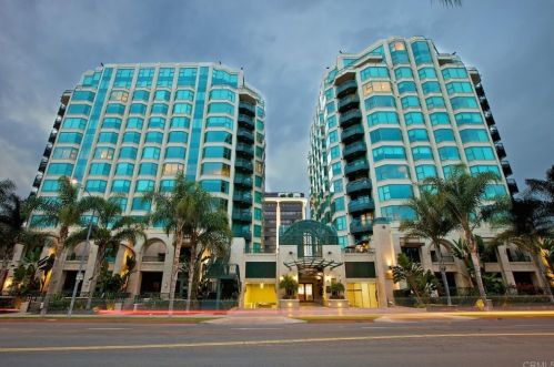 2500 6th Ave, San Diego CA  92103-6607 exterior