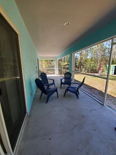 921 Wellington Ave, Lehigh Acres FL 33972-1318 exterior