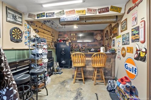 128 Wickham Farm Dr, Englewood OH  45322-2948 exterior