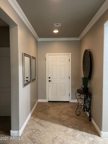 1822 Fetlock Trl, Phoenix, AZ 85085-6355
