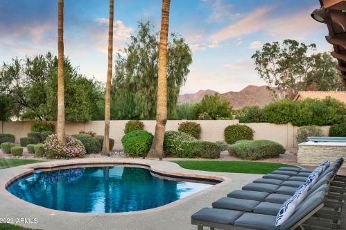 12090 103rd Pl, Scottsdale, AZ 85260-5946