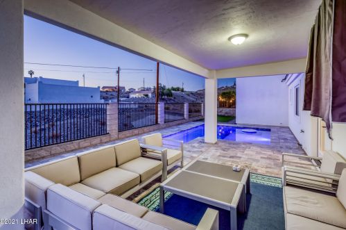 3671 Yazoo Dr, Lake Havasu City AZ  86404-2311 exterior