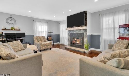 71 Harrington Cir, Willingboro NJ  08046-1823 exterior