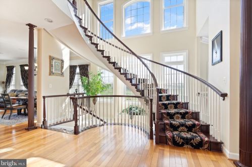 15840 Parnell Ct, Haymarket VA  20169-1667 exterior