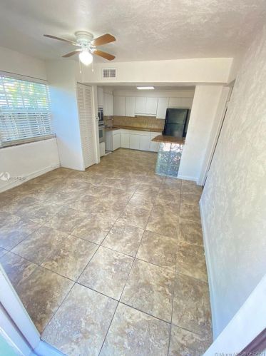 119 13th Ave, Dania Beach FL  33004-2631 exterior