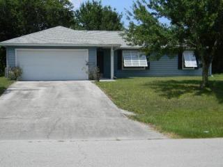 866 Wentworth St, Sebastian, FL 32958-4870