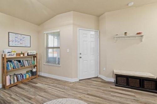 700 Pinnacle Dr, Georgetown TX  78626 exterior