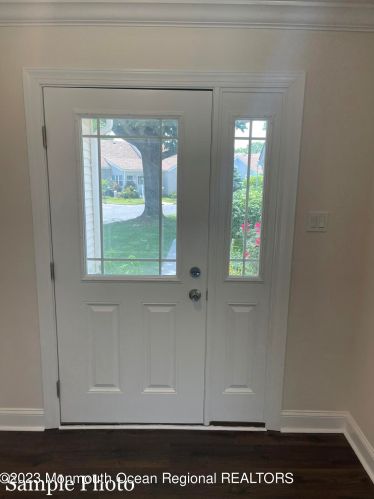 10 Zacatin Rd, East Freehold, NJ 07728-3443