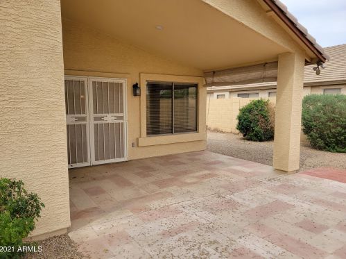 3855 Thornton Ave, Gilbert AZ  85297-5213 exterior