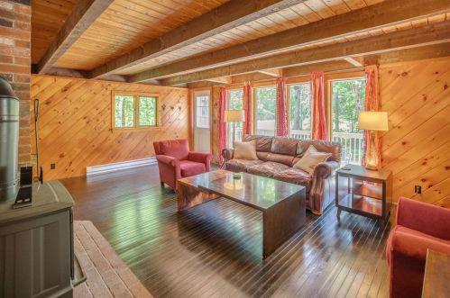 42 Sugar Run, Ellsworth NH  03285-6852 exterior
