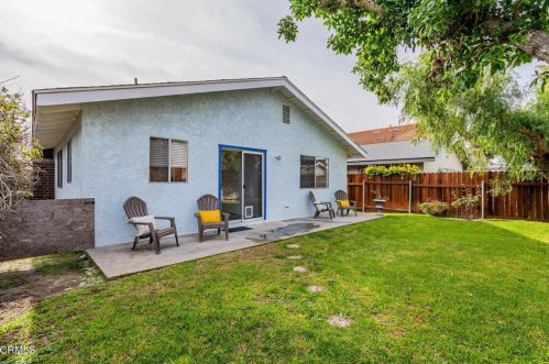 5239 Surfrider Way, Oxnard CA  93035-1070 exterior