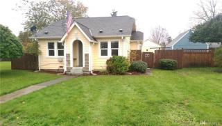 528 13th St, Puyallup, WA 98371-5766