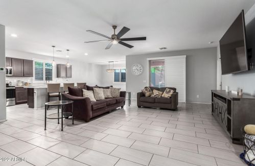 12164 Winslow Ave, Tolleson, AZ 85353-2721