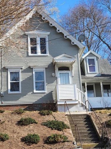 69 Boswell Ave, Norwich, CT 06360-4502