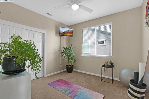 30 Matisse Ct, Oakley CA  94561-1777 exterior