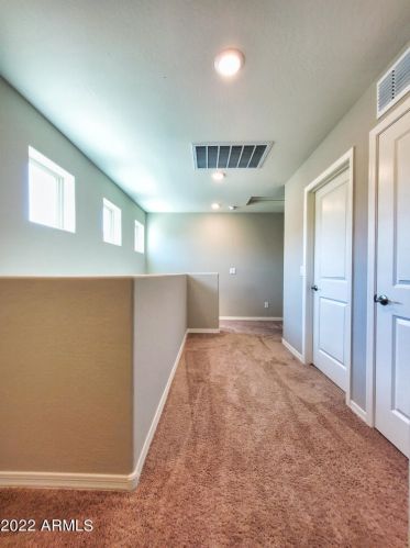 8057 Albeniz Pl, Phoenix AZ  85043 exterior