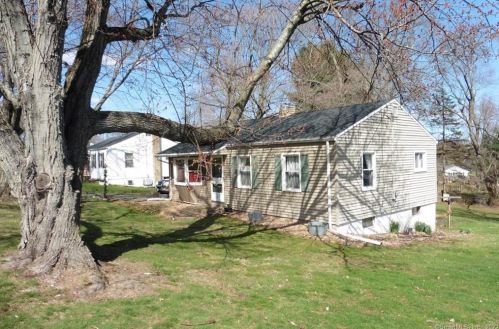 6 Cricket Rd, East Windsor, CT 06088-9641