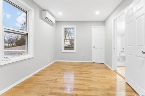 4031 Rombouts Ave, Bronx NY  10466-2513 exterior