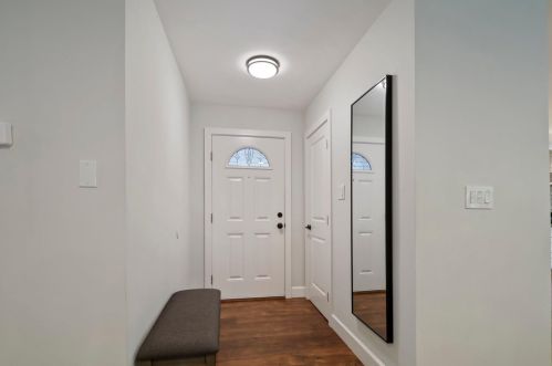 10655 Valley View Dr, Rancho Cordova CA  95670-2468 exterior