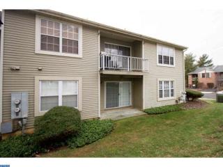702 Parker St, Langhorne, PA 19047-5058
