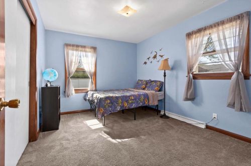 1138 Thrush St, Green Bay WI  54303-4336 exterior