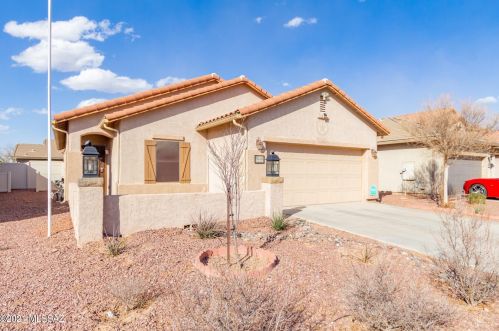 20894 Founders Rd, Red Rock, AZ 85145-5064