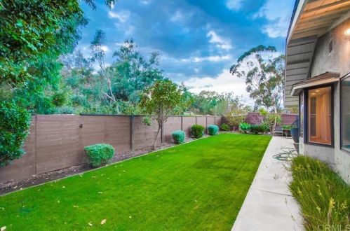 3085 Monroe St, Carlsbad CA  92008-1134 exterior