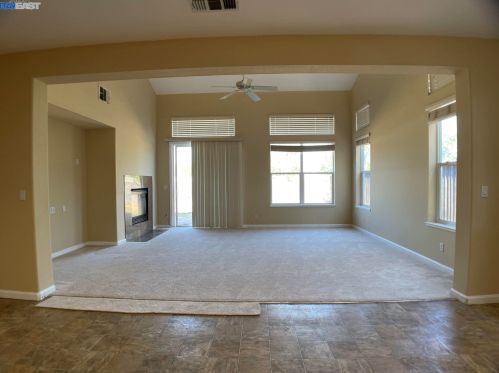 6942 New Melones Cir, Discovery Bay CA  94505-2636 exterior