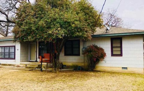 812 Carter St, Ardmore, OK 73401-8524