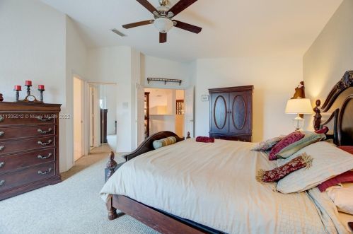 15612 16 Ct, Hollywood FL 33027-2347 exterior