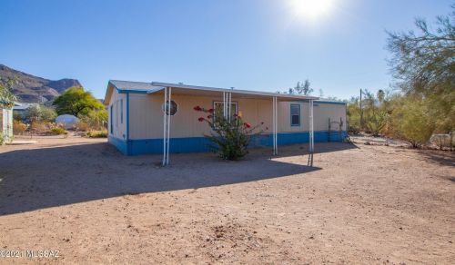 10240 Anthony Dr, Tucson, AZ 85743-9737