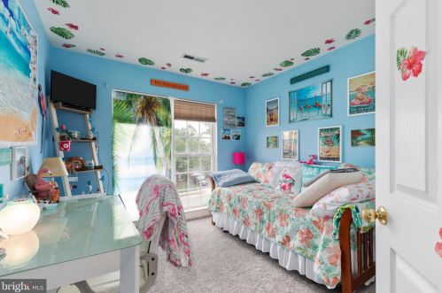 6465 Ashby Grove Loop, Haymarket VA  20169-3211 exterior