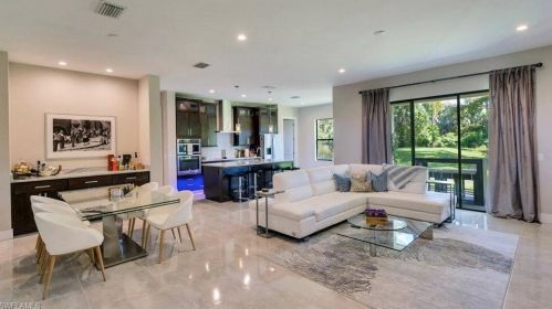 1010 27th St, Naples, FL 34117-4232