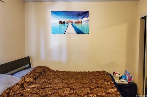 8945 Libra Dr, San Diego CA 92126-4708 exterior