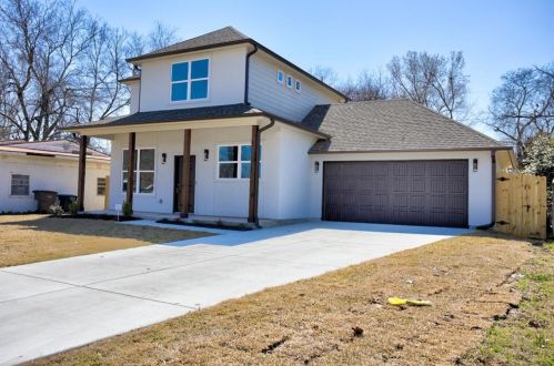 5749 Dennis Ave, Fort Worth, TX 76114-4403