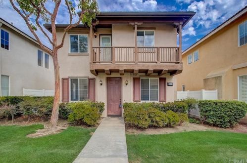 153 Kings Cyn, Irvine, CA 92606-1913
