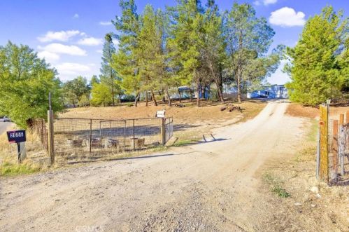 2655 Geneseo Rd, Lake Nacimiento CA  93446-7370 exterior