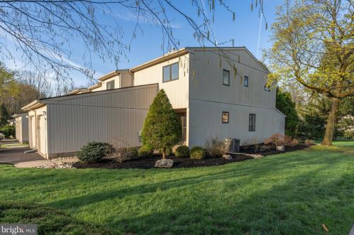 1300 Seneca Run, Prospectville, PA 19002-3614