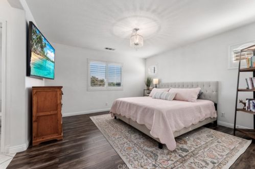 205 Sparkleberry Ave, Orange CA  92865-5012 exterior