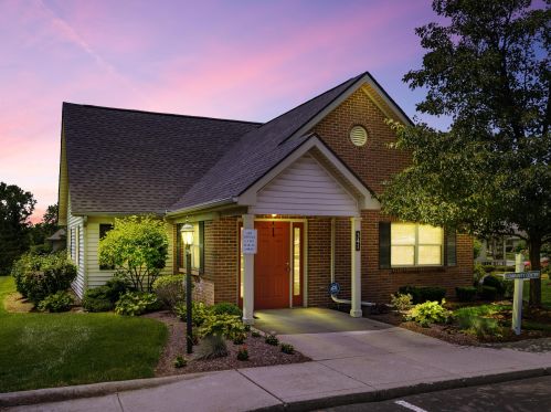 388 Virginia Ct, Pataskala, OH 43062-5025