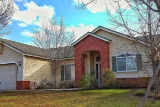 1887 Florence Ave, Tivy Valley, CA 93657-2056
