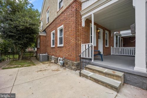 2132 Biddle St, Wilmington, DE 19805-3730