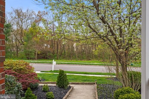 5 Brighton Pl, Swedesboro NJ  08085-5060 exterior