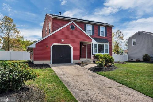 26 Woodshire Dr, Erial NJ  08081-2211 exterior